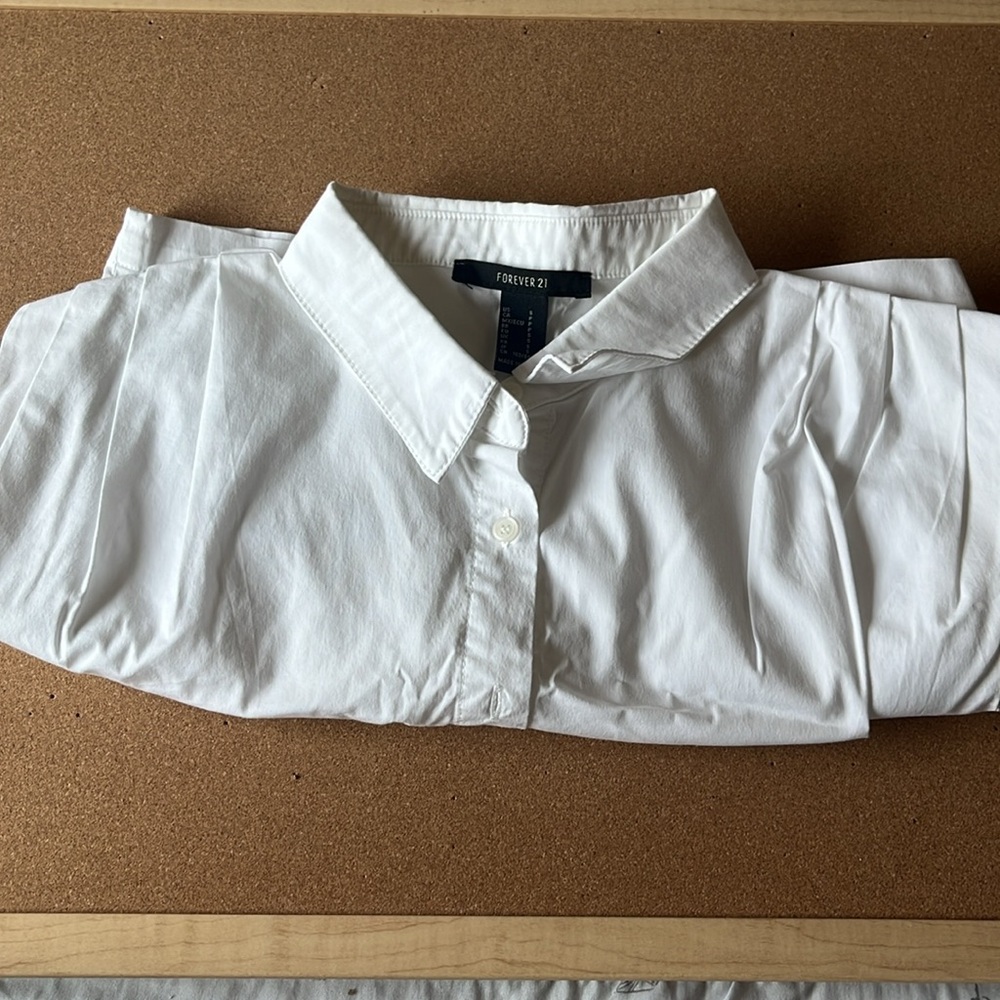 White Button-Up Sleeveless Shirt